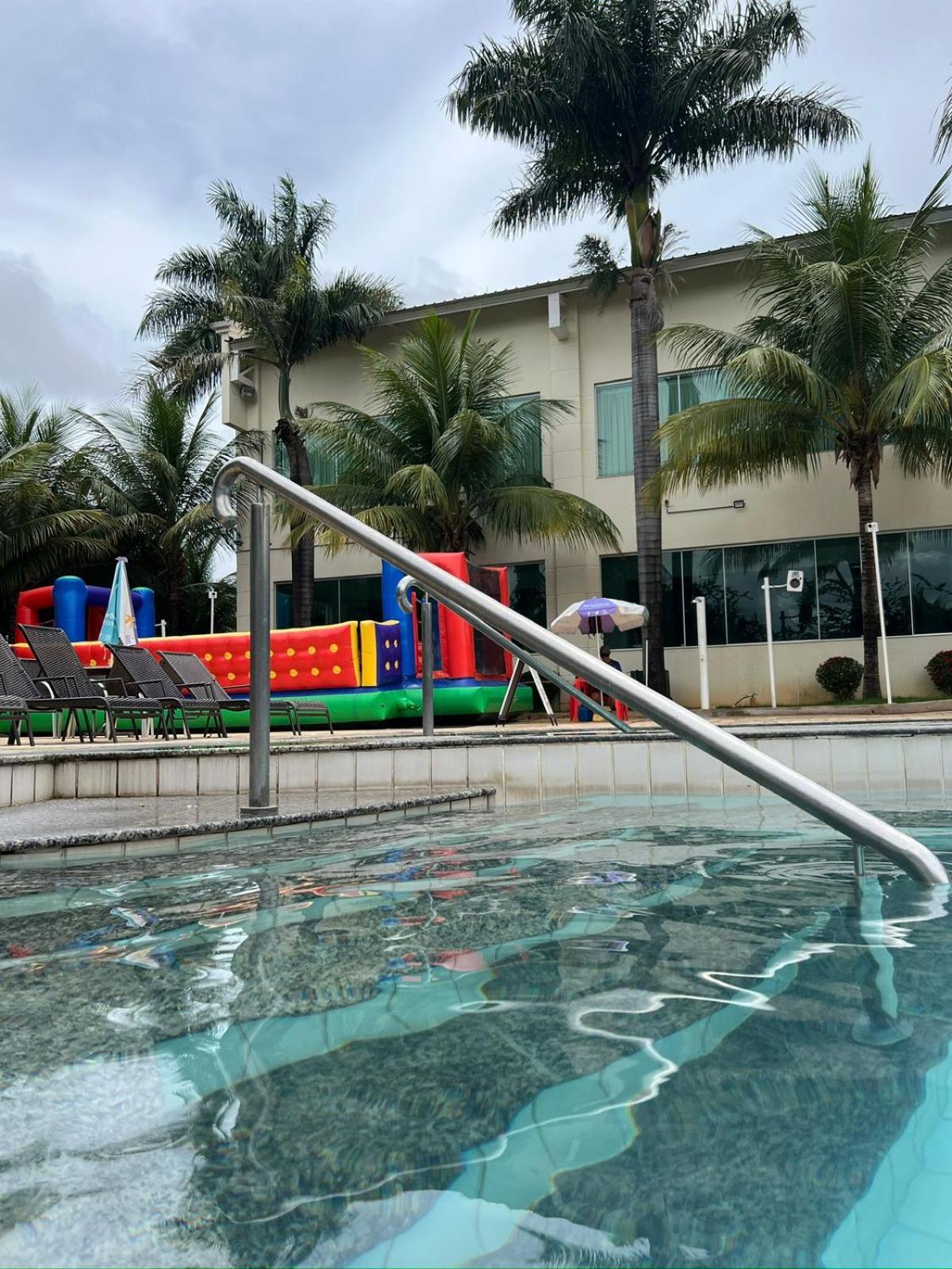 Apto Completo Com Parque Aquatico 24 Horas Lacqua Diroma Caldas Novas Εξωτερικό φωτογραφία